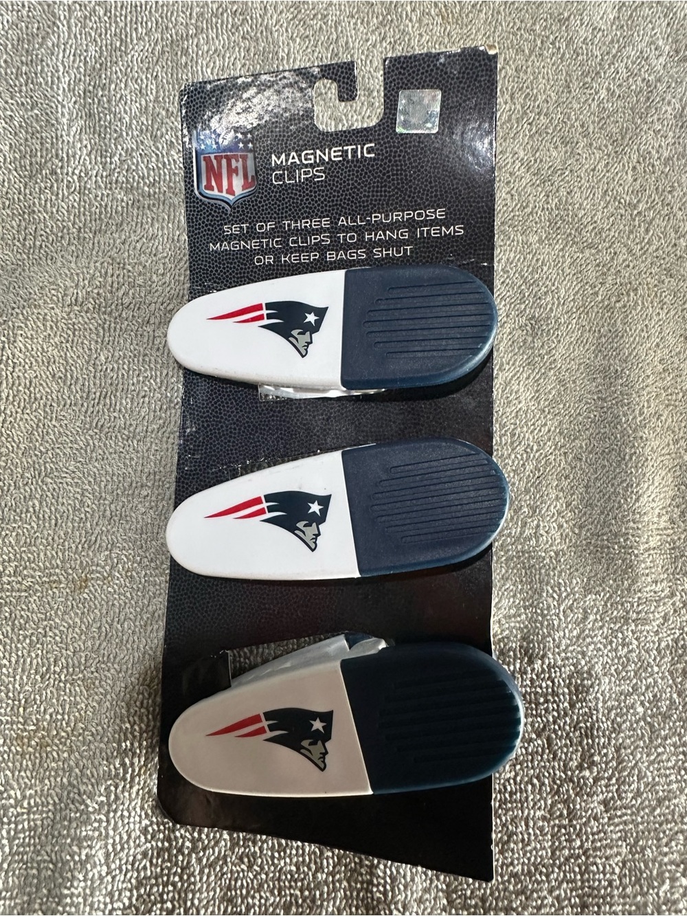 NFL New England Patriots Magnetic Clip Set - White & Navy
